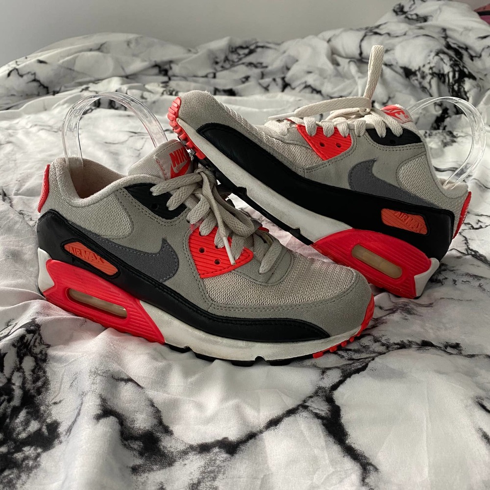 Nike Air Max 90 Infrared Womens 7.5